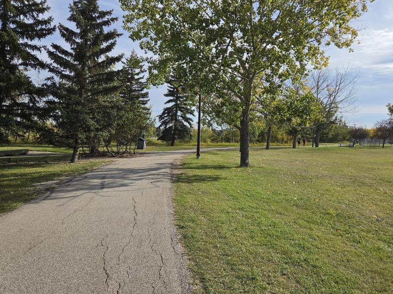 A City of Grande Prairie trail
