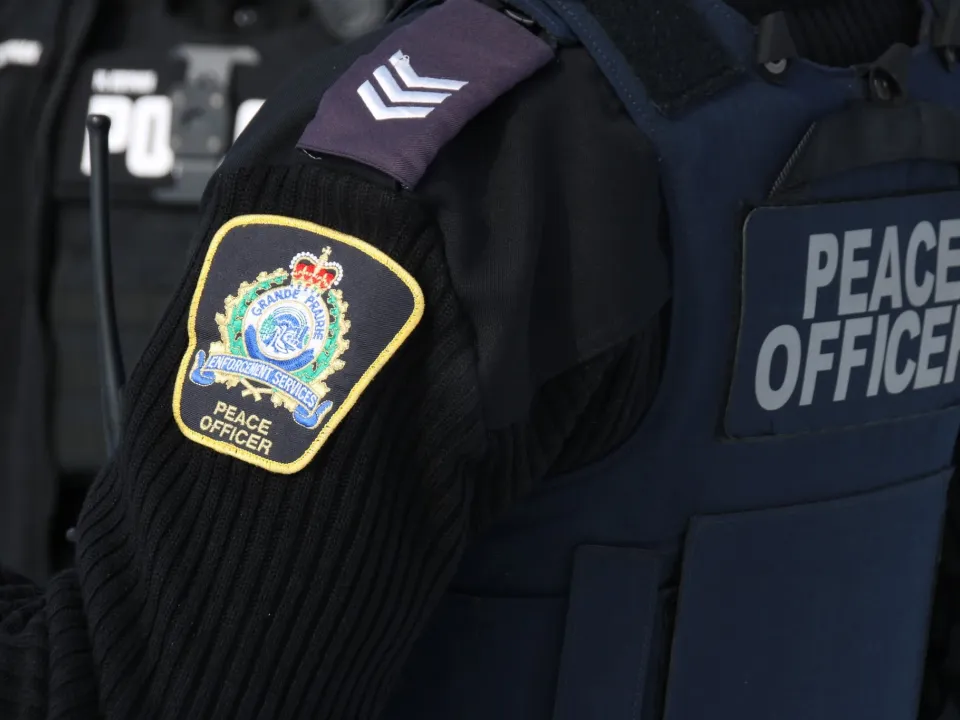 A Grande Prairie Enforcement Services shoulder frash